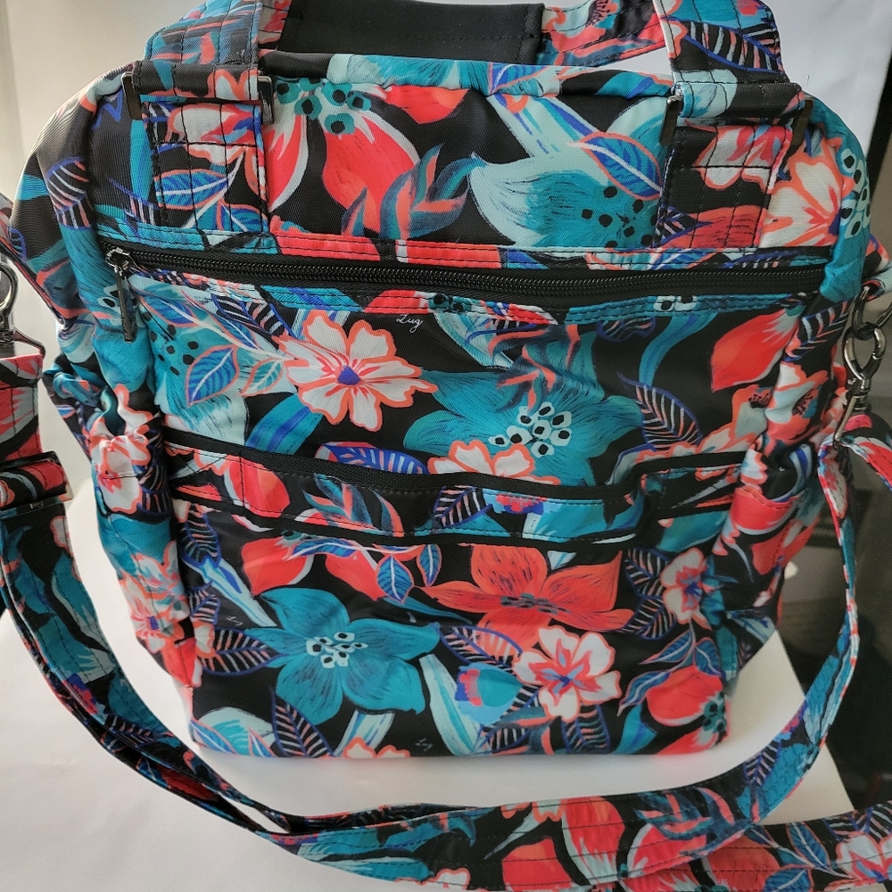 🌺🌸Lug Ranger XL - Picture 2 of 7